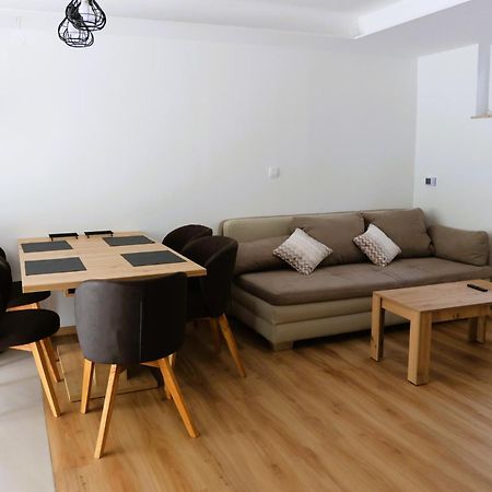 Forestview Apartment Bled Buitenkant foto